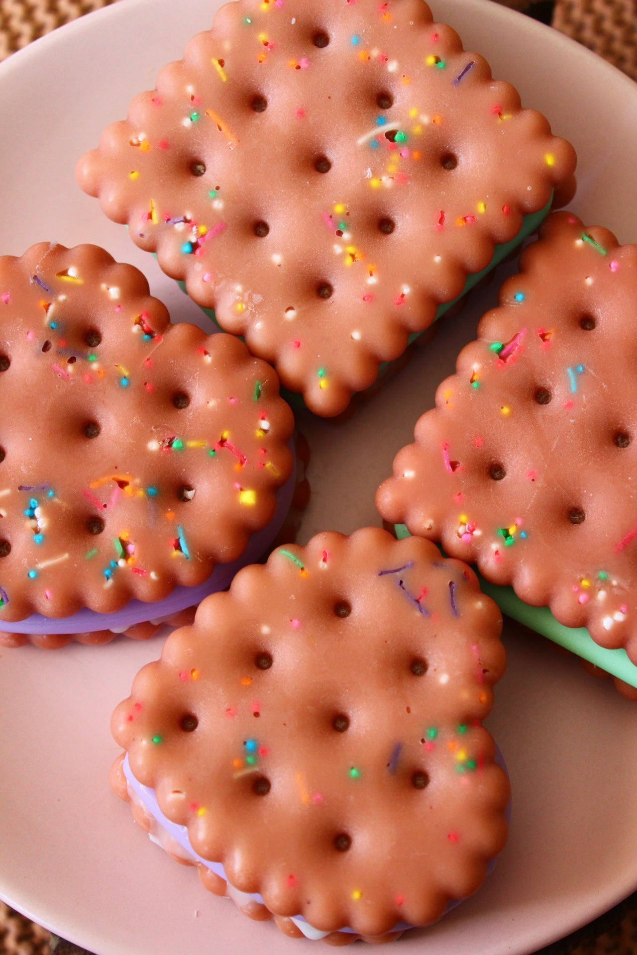 Frosted Cookie Kisses