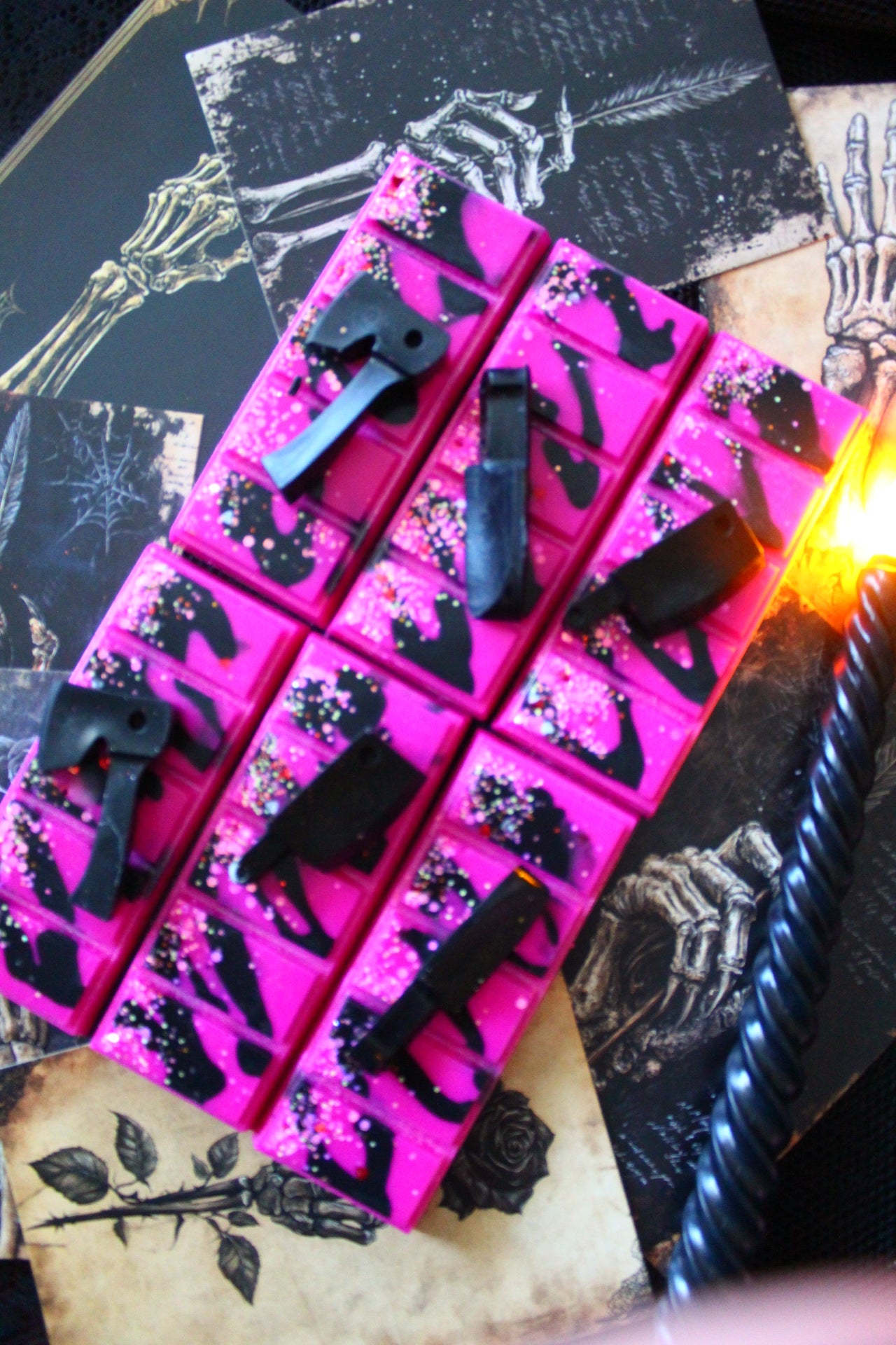 Dark Romance Snap Bars