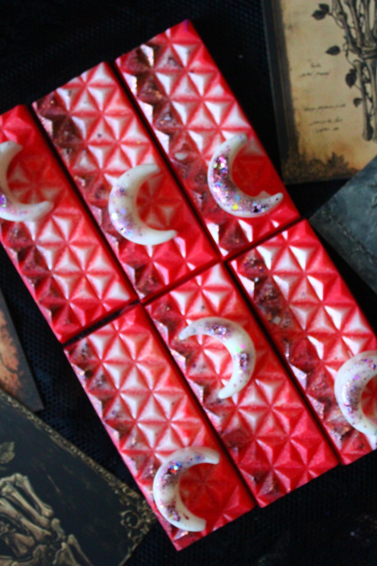 Dark Romance Snap Bars